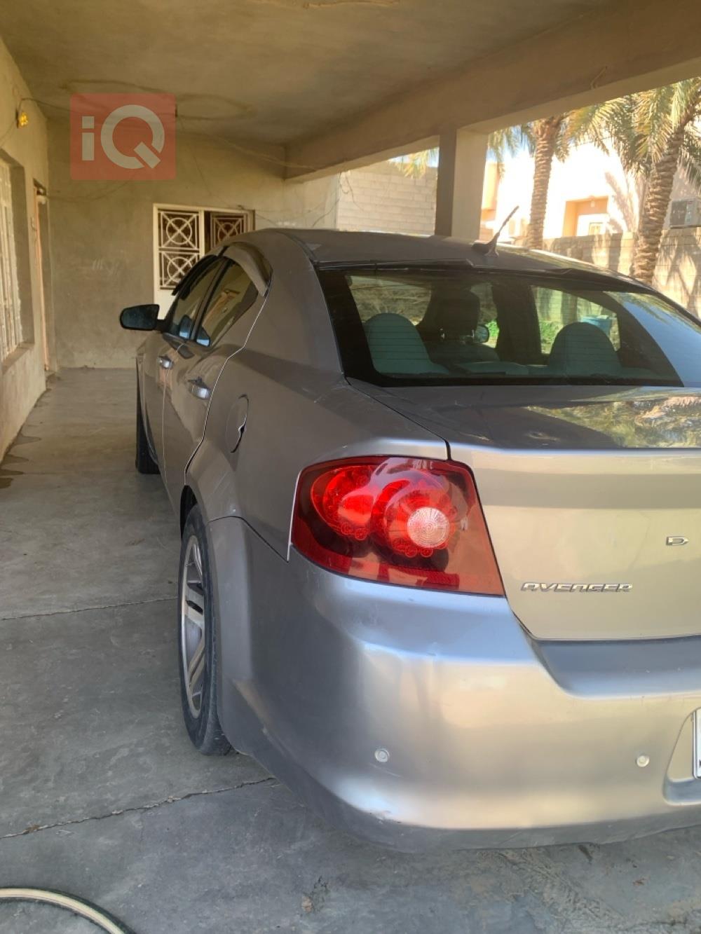 Dodge Avenger